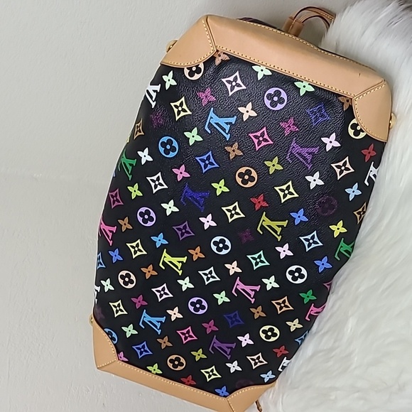 💯 Authentic Louis Vuitton Handbag in Multi Black Color🍀 - Picture 10 of 17